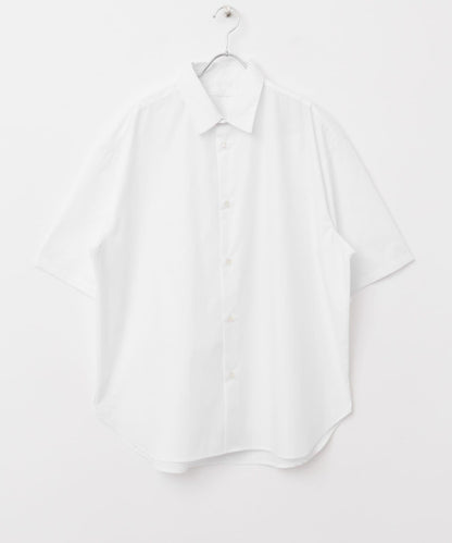 中性寬鬆版常規領短袖襯衫