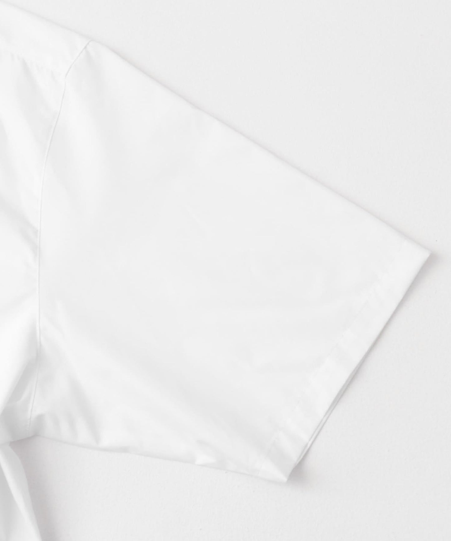 中性寬鬆版常規領短袖襯衫