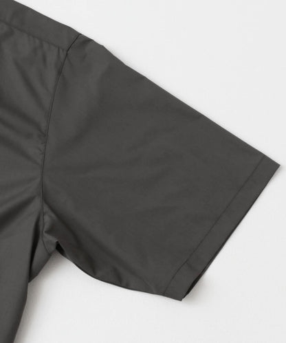 中性寬鬆版常規領短袖襯衫