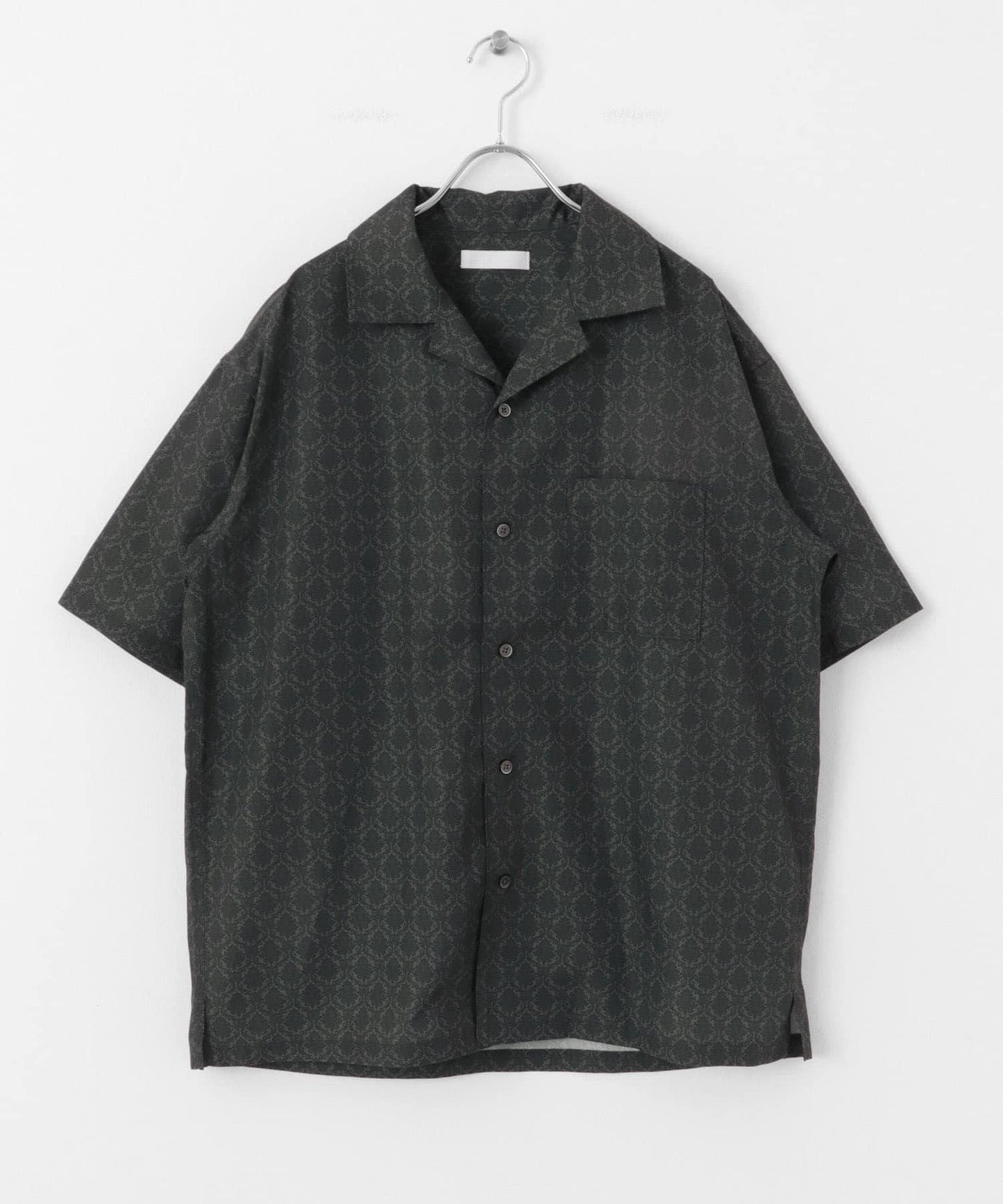 提花開領短袖襯衫