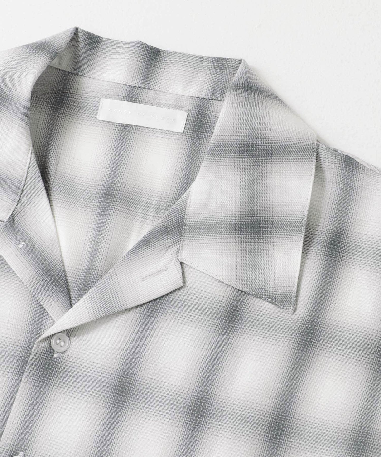 中性漸變格紋短袖襯衫