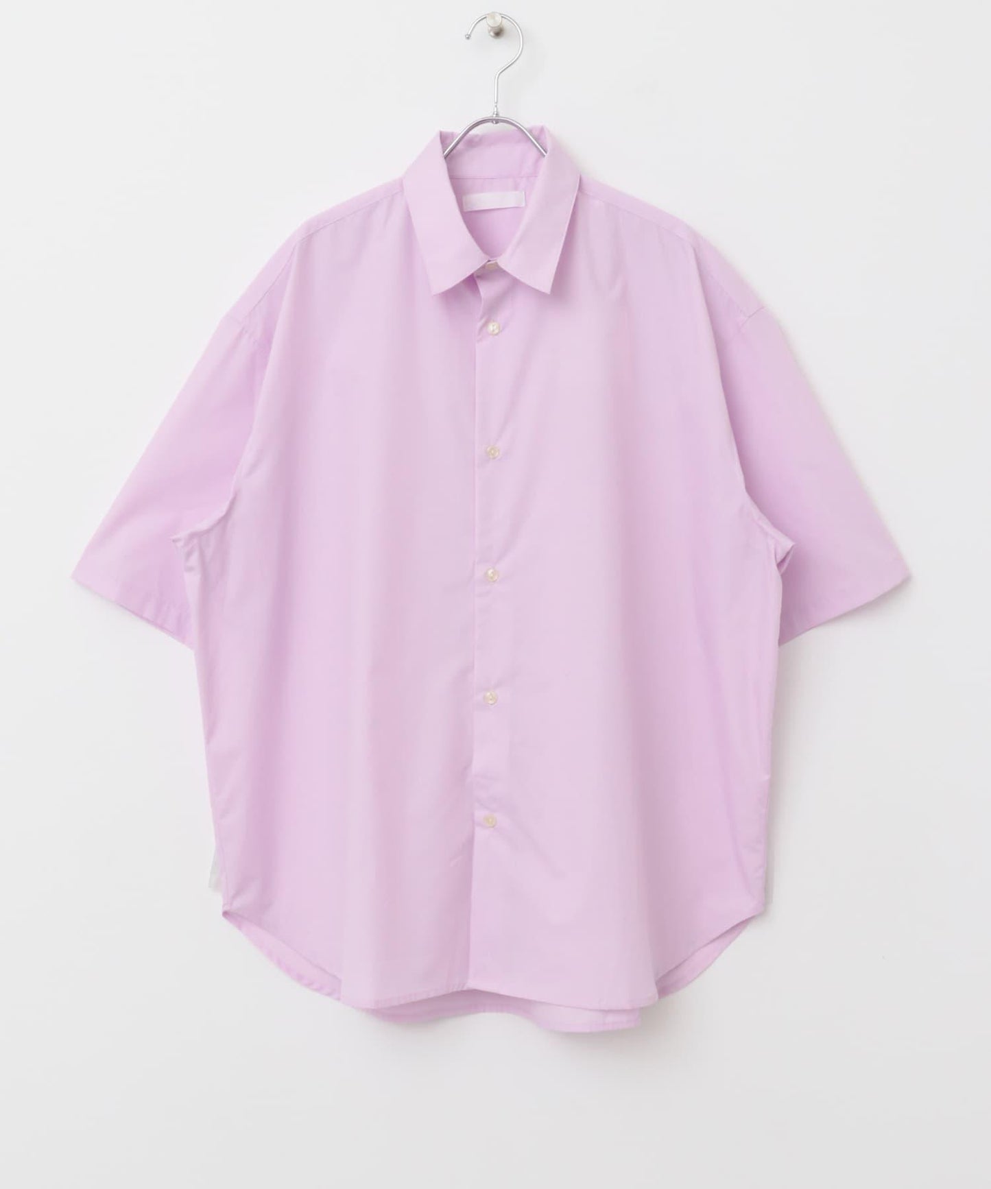 中性寬鬆版常規領短袖襯衫