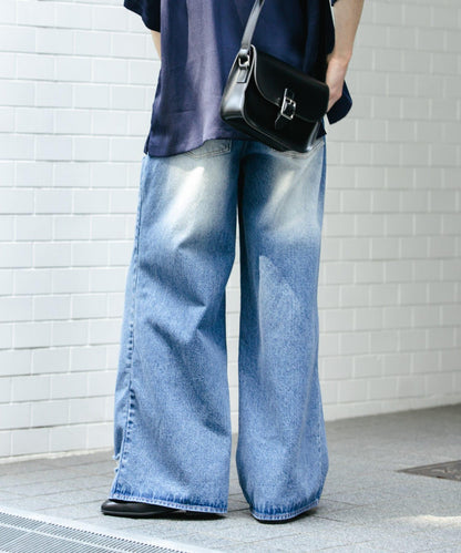 中性破洞牛仔寬腿褲