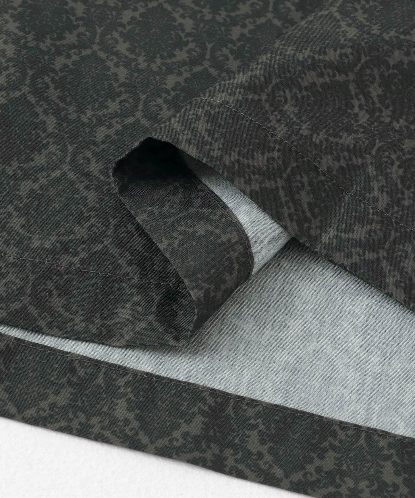 提花開領短袖襯衫