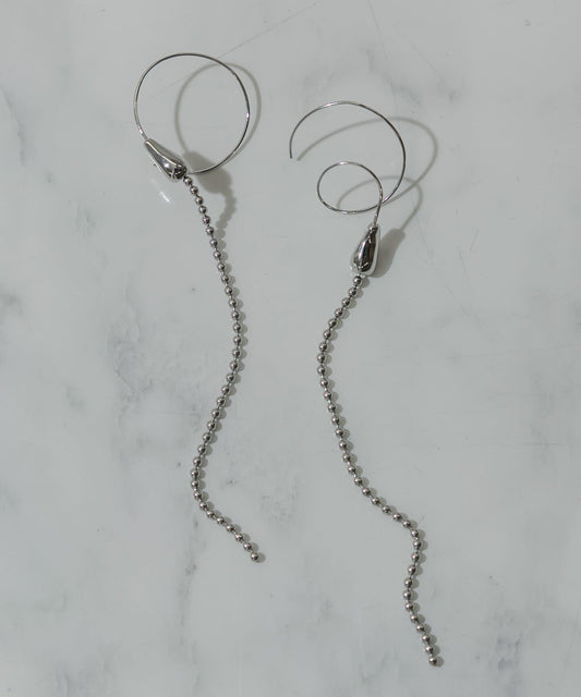 不對稱圓環掛鉤珠鏈耳環