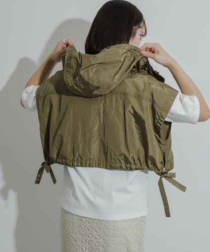 Uiscel 尼龍短款連帽衛衣