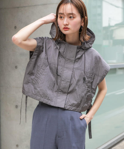 Uiscel 尼龍短款連帽衛衣