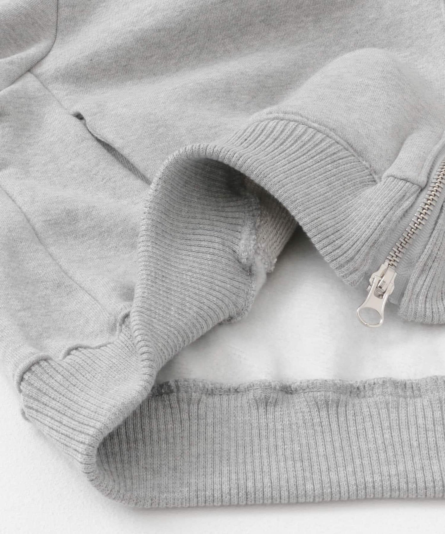 VITALSIGN 蕾絲斗篷標誌拉鍊開衫