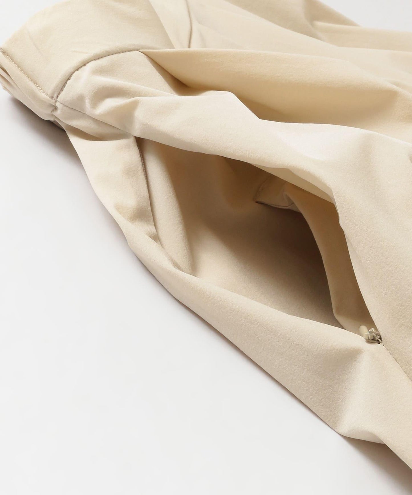 Uiscel 乾爽蓬鬆感長款半身裙