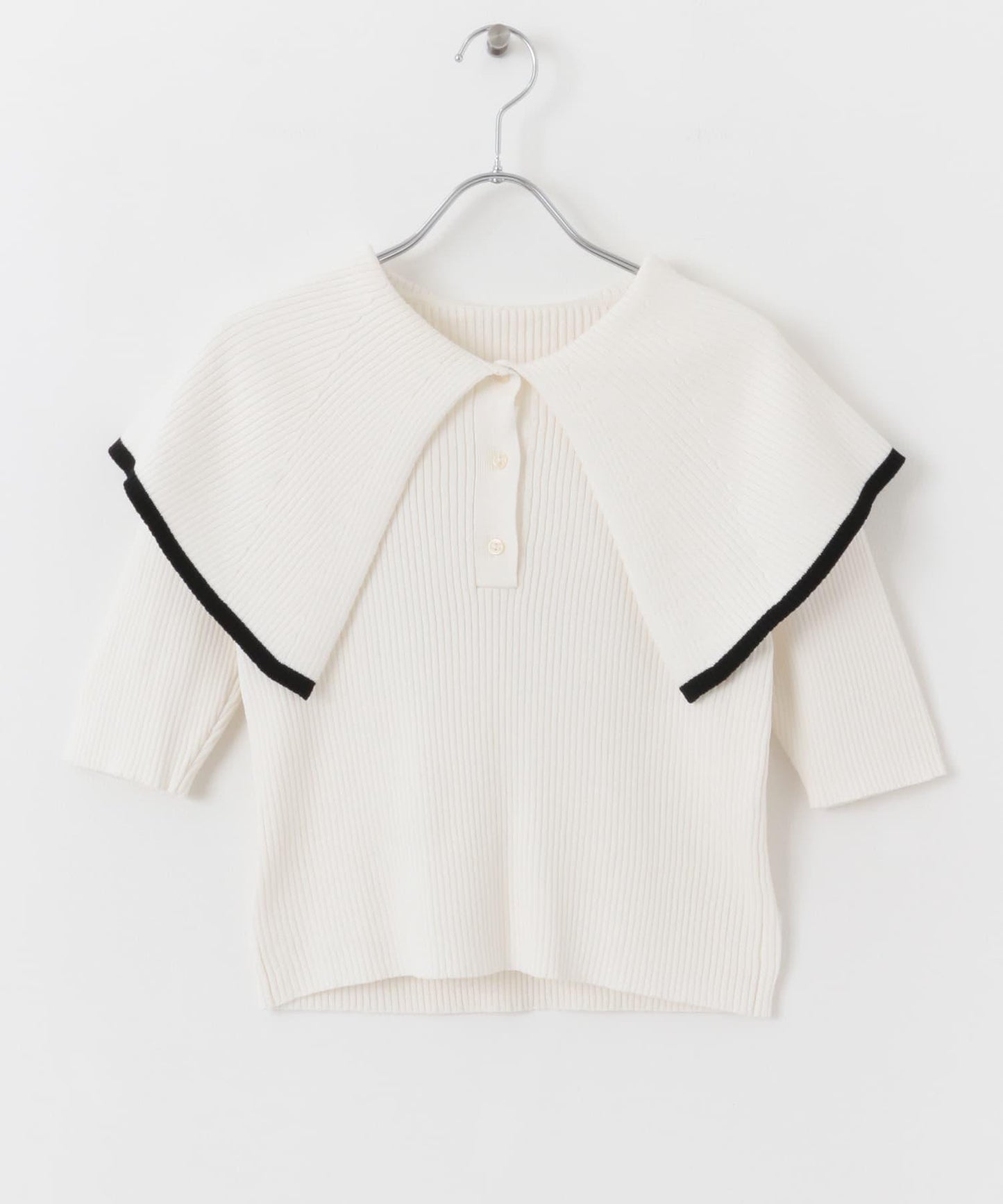 荷葉邊領口五分袖針織衫