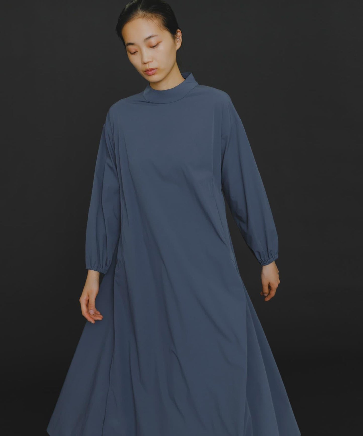 Uiscel 4向彈力帳篷廓形連衣裙