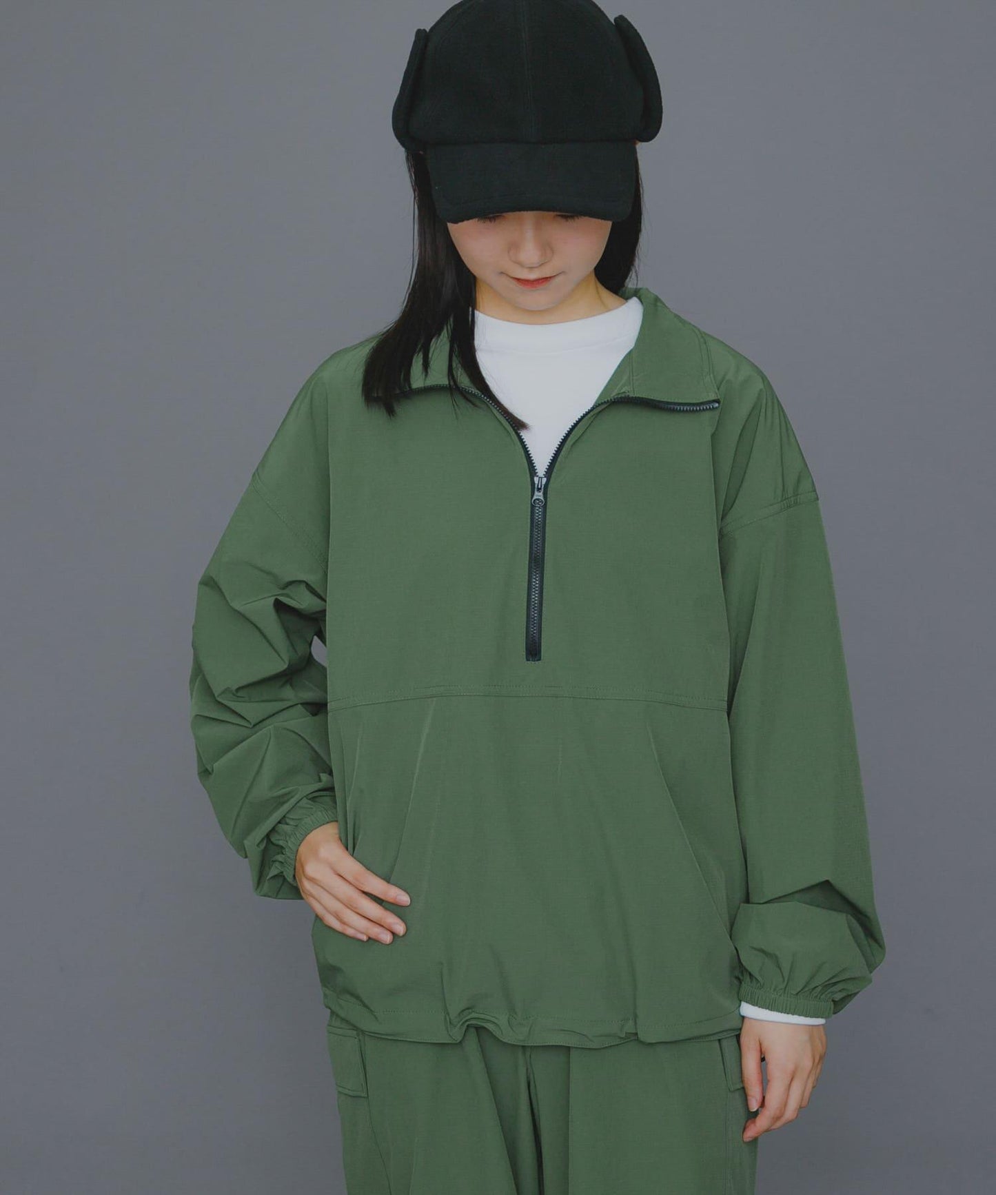 『中性款』Uiscel 4向彈力套頭衫