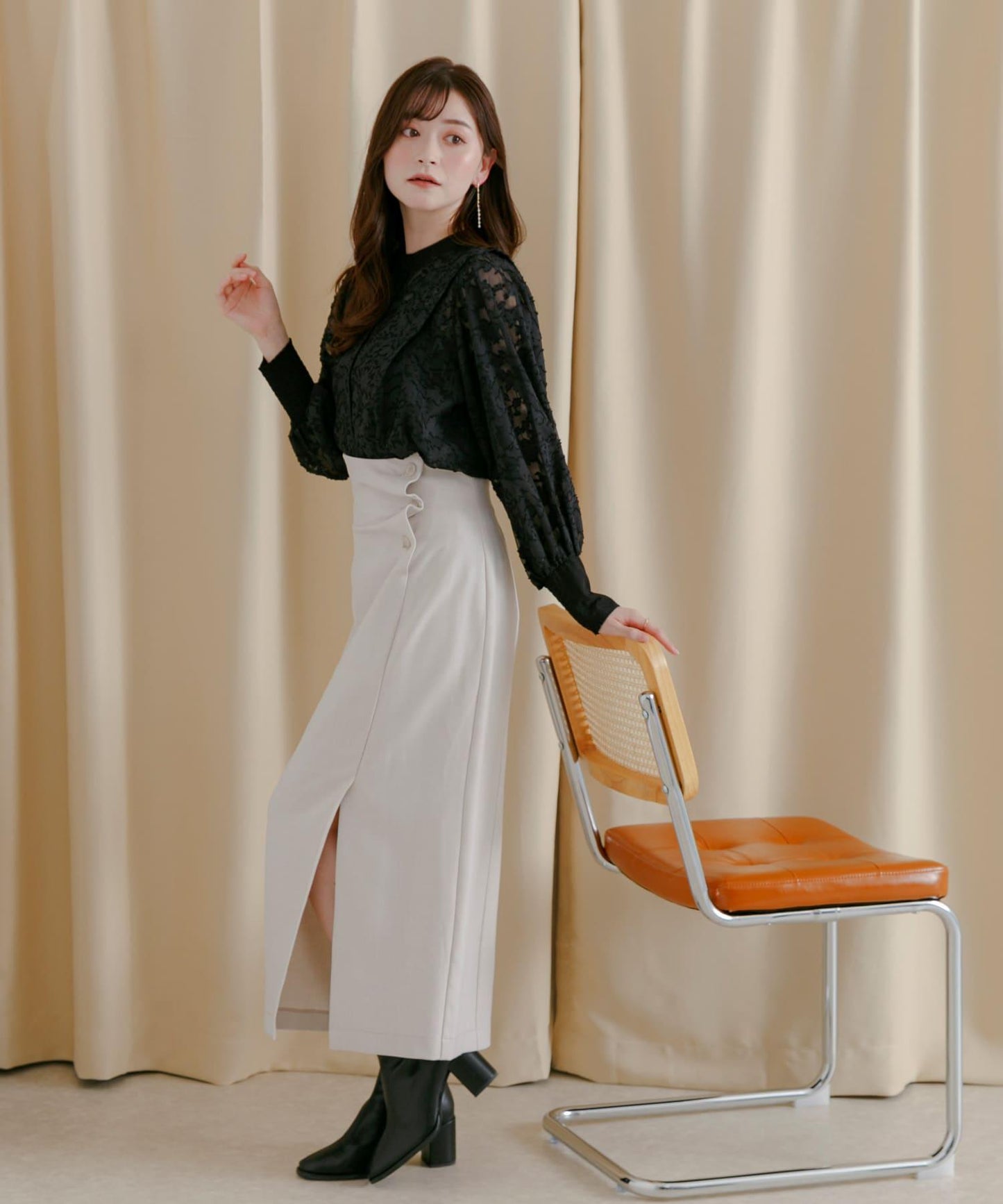 紐扣裝飾半身裙