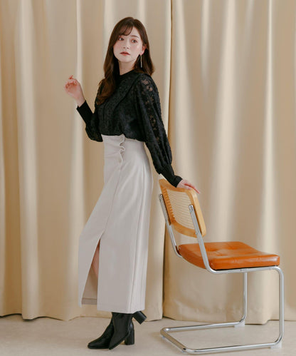 紐扣裝飾半身裙