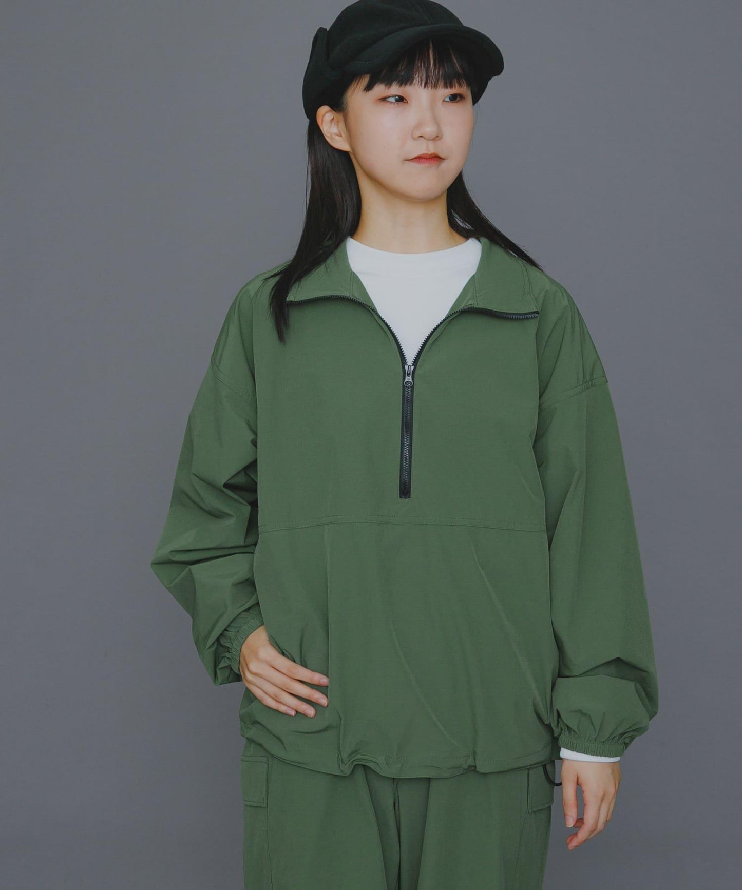 『中性款』Uiscel 4向彈力套頭衫