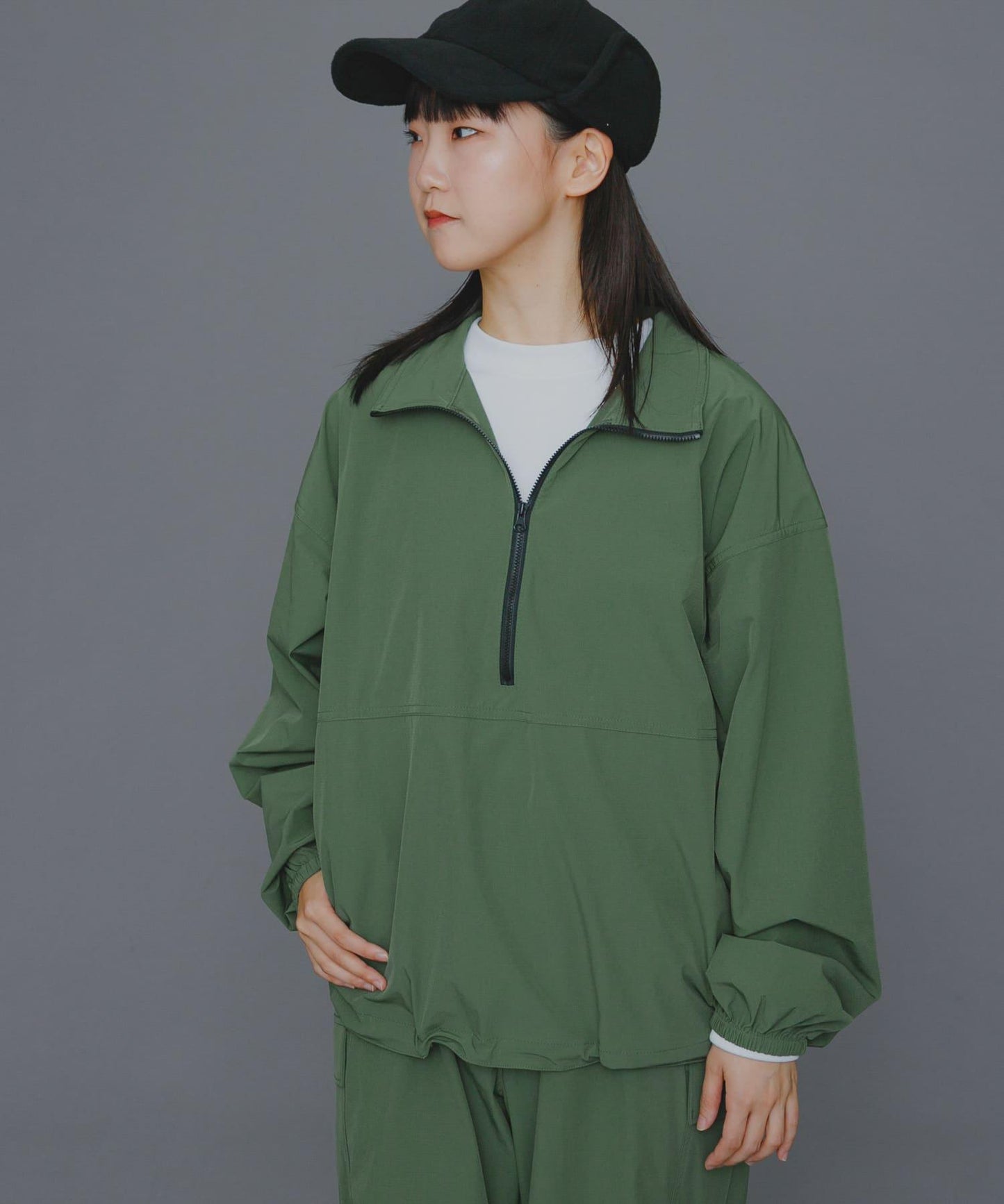 『中性款』Uiscel 4向彈力套頭衫