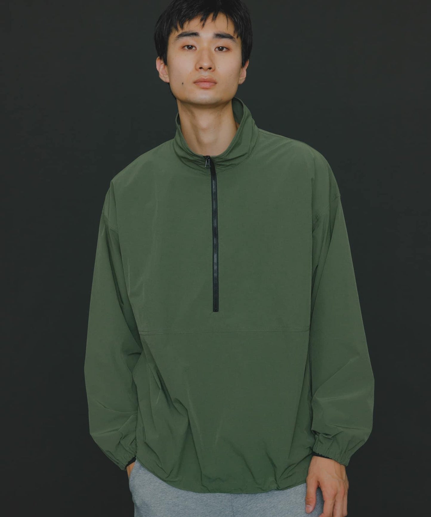 『中性款』Uiscel 4向彈力套頭衫