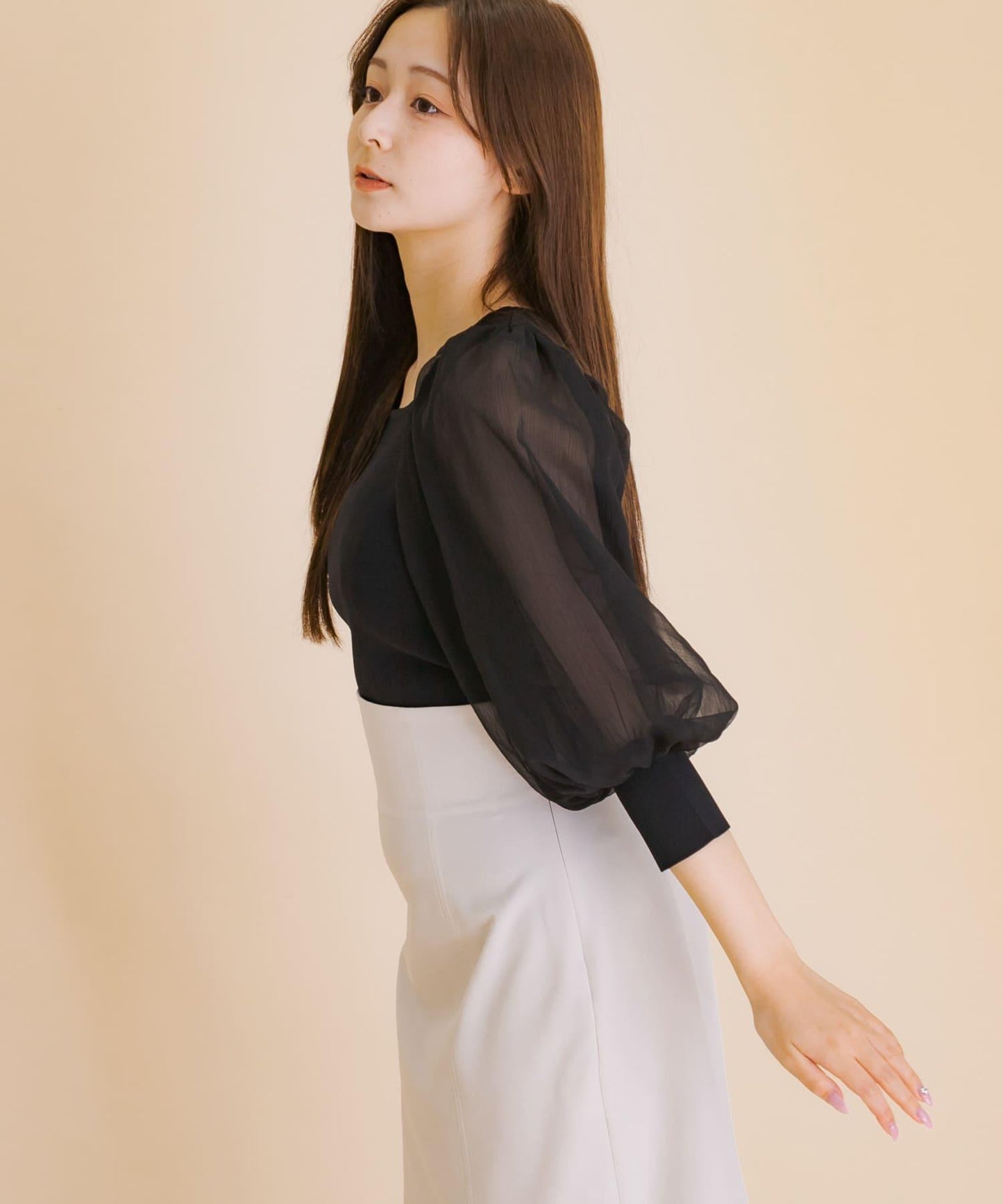 透視感蓬鬆袖針織衫（五分袖）