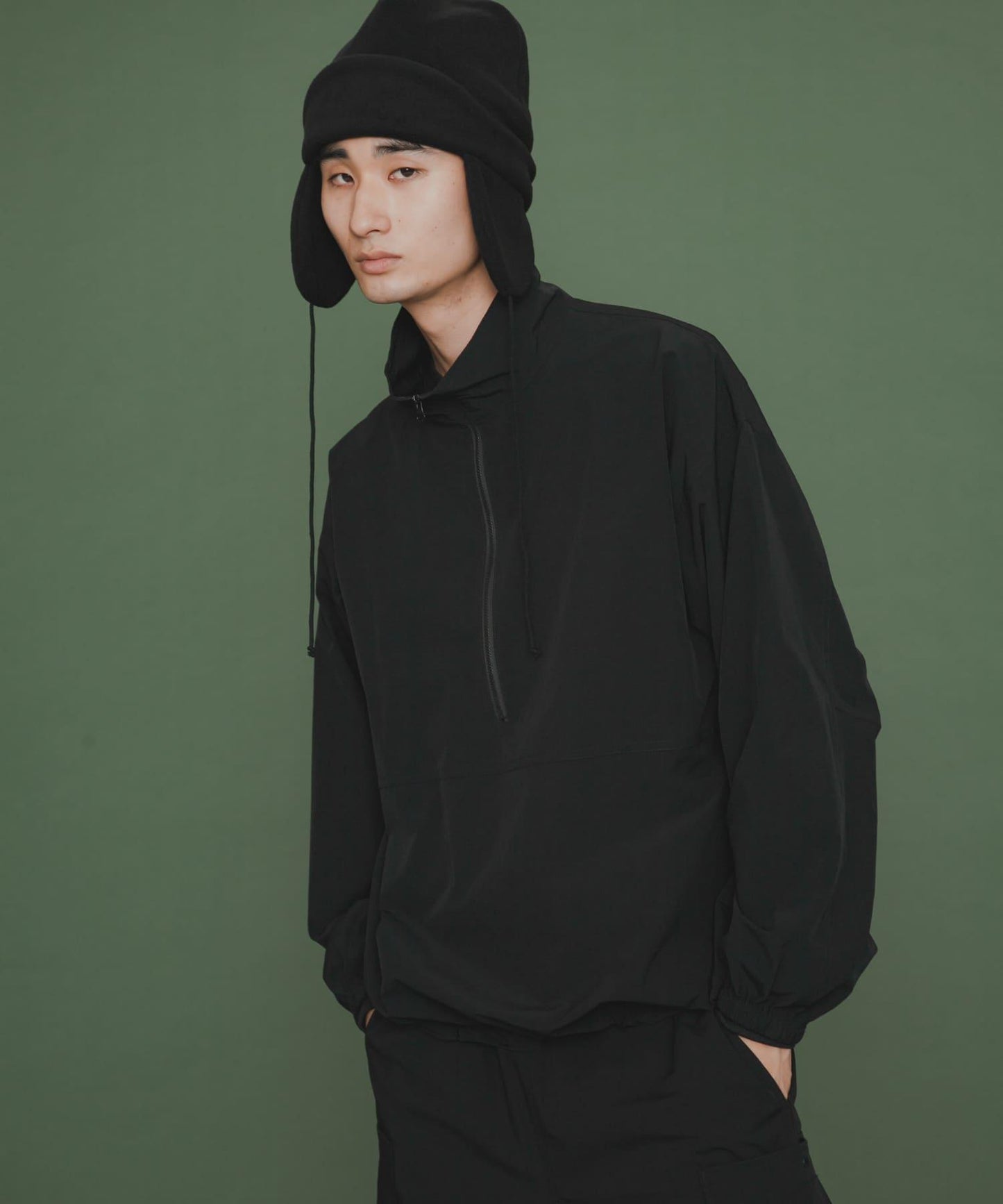 『中性款』Uiscel 4向彈力套頭衫