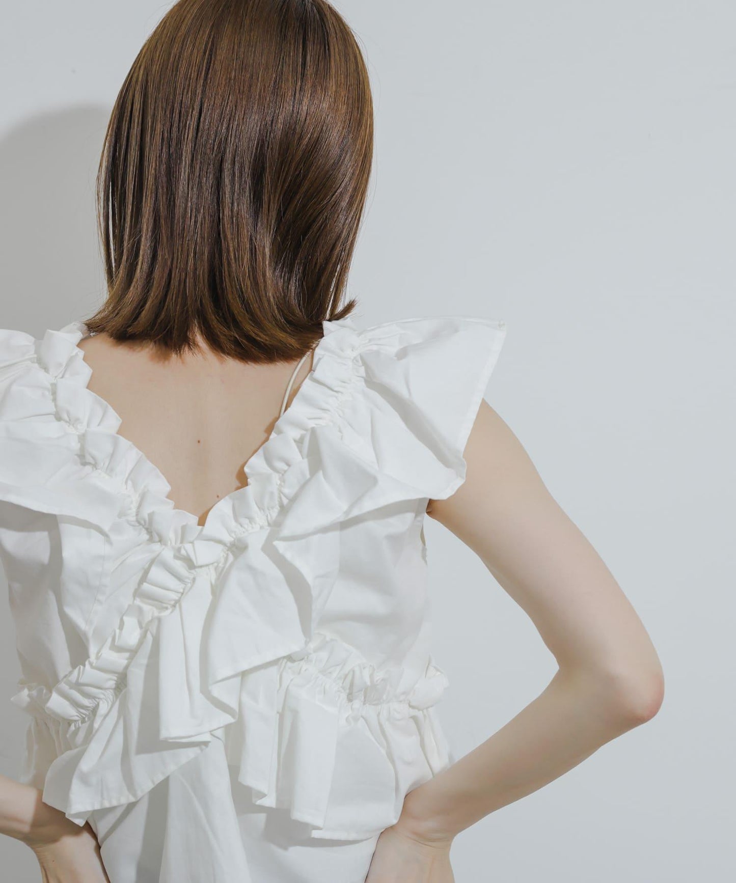 2WAY荷葉邊無袖襯衫