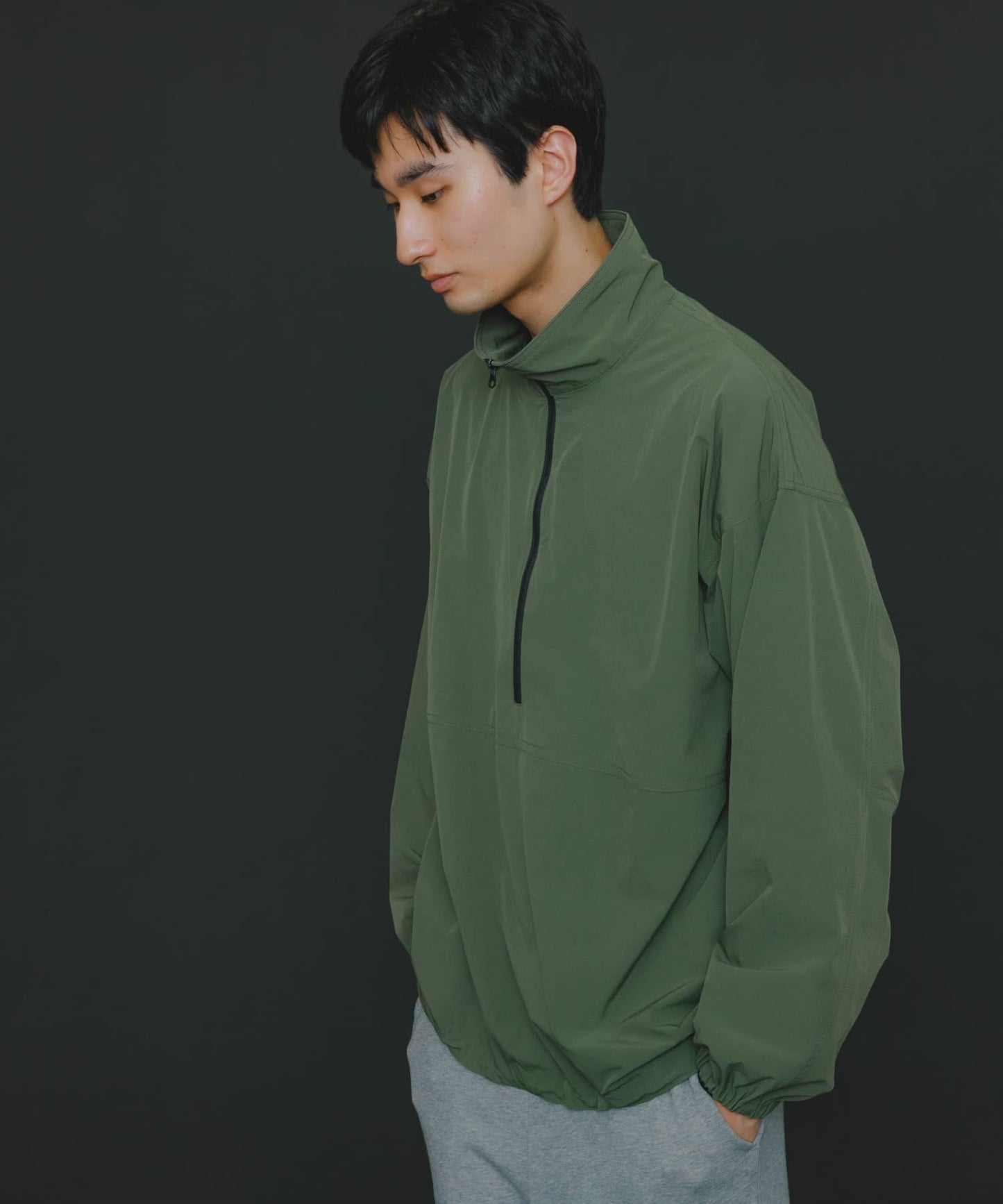 『中性款』Uiscel 4向彈力套頭衫