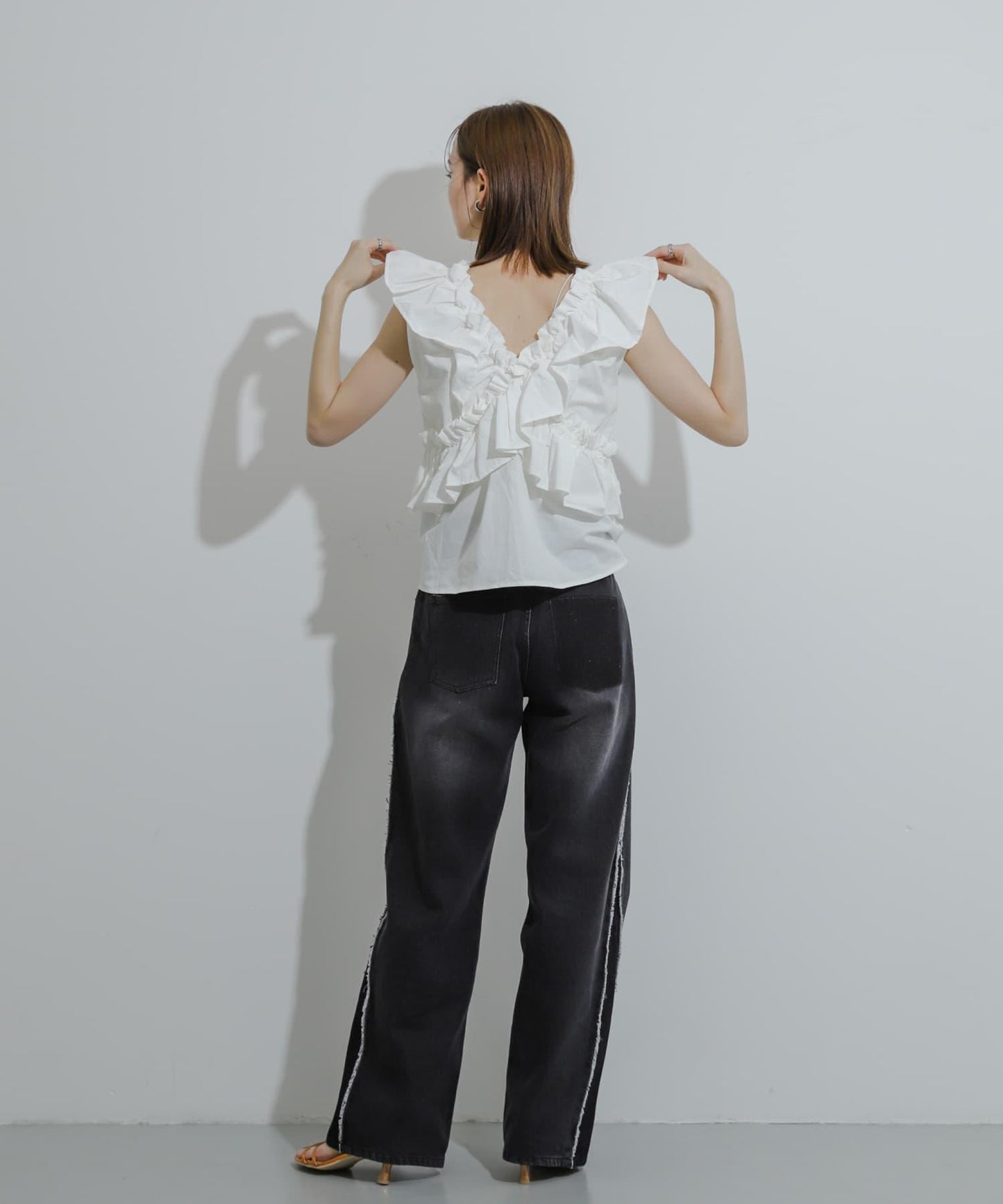 2WAY荷葉邊無袖襯衫