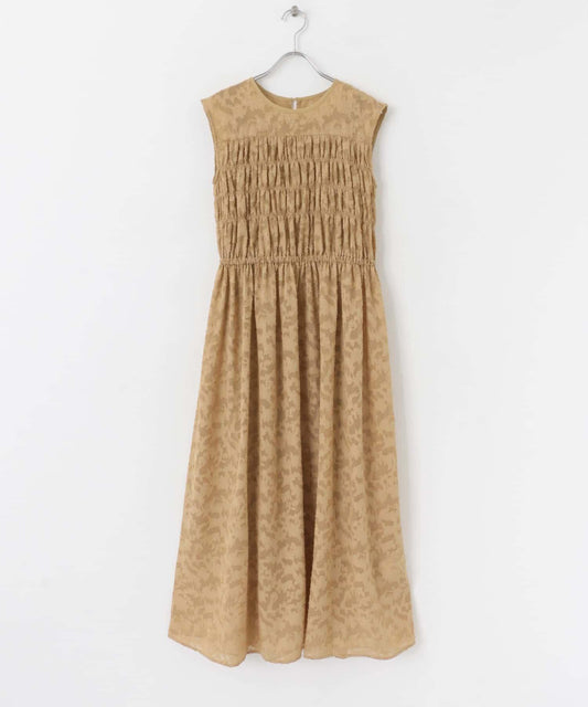 收腰褶皺無袖連衣裙