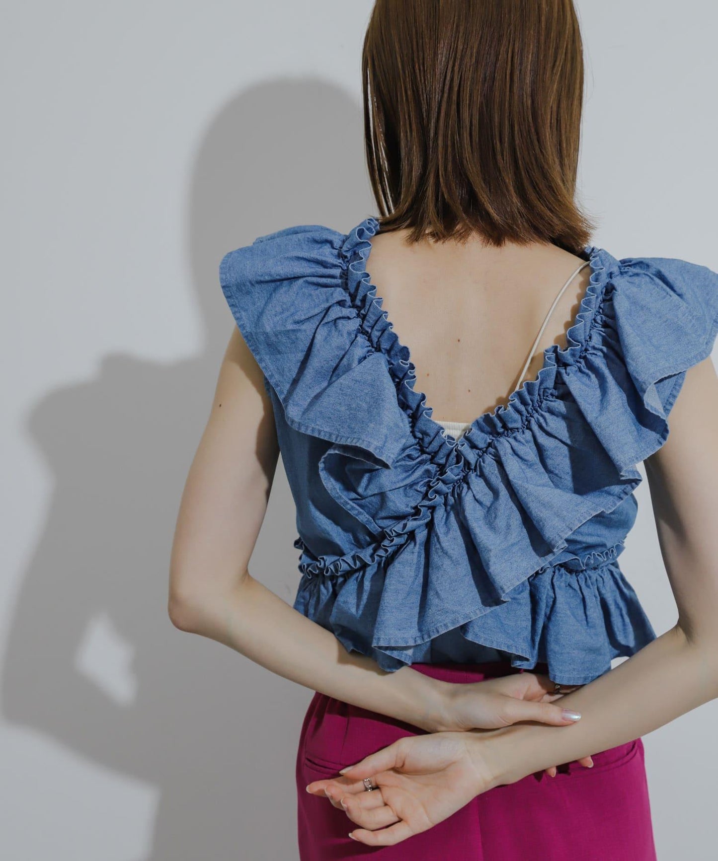 2WAY荷葉邊無袖襯衫