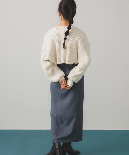 紐扣裝飾半身裙