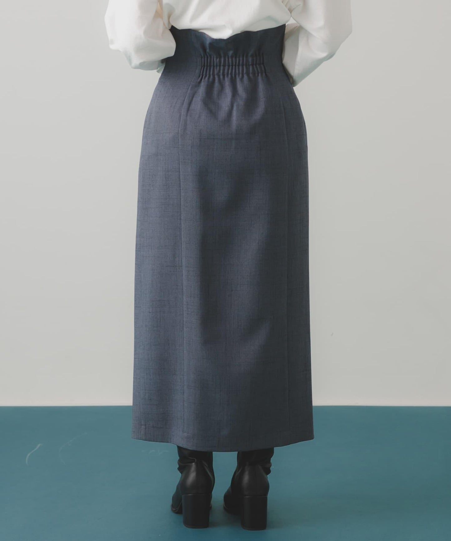 紐扣裝飾半身裙