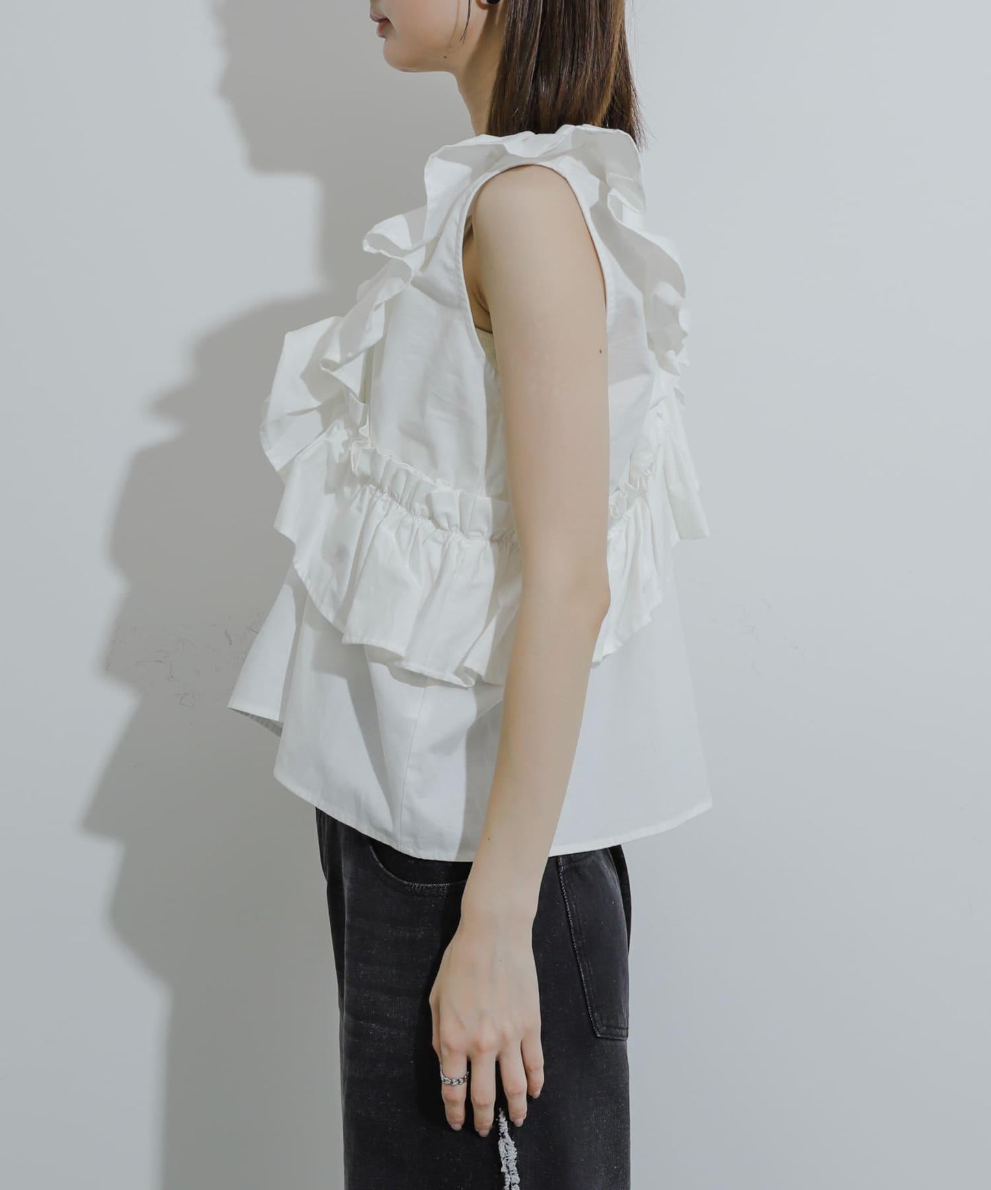 2WAY荷葉邊無袖襯衫