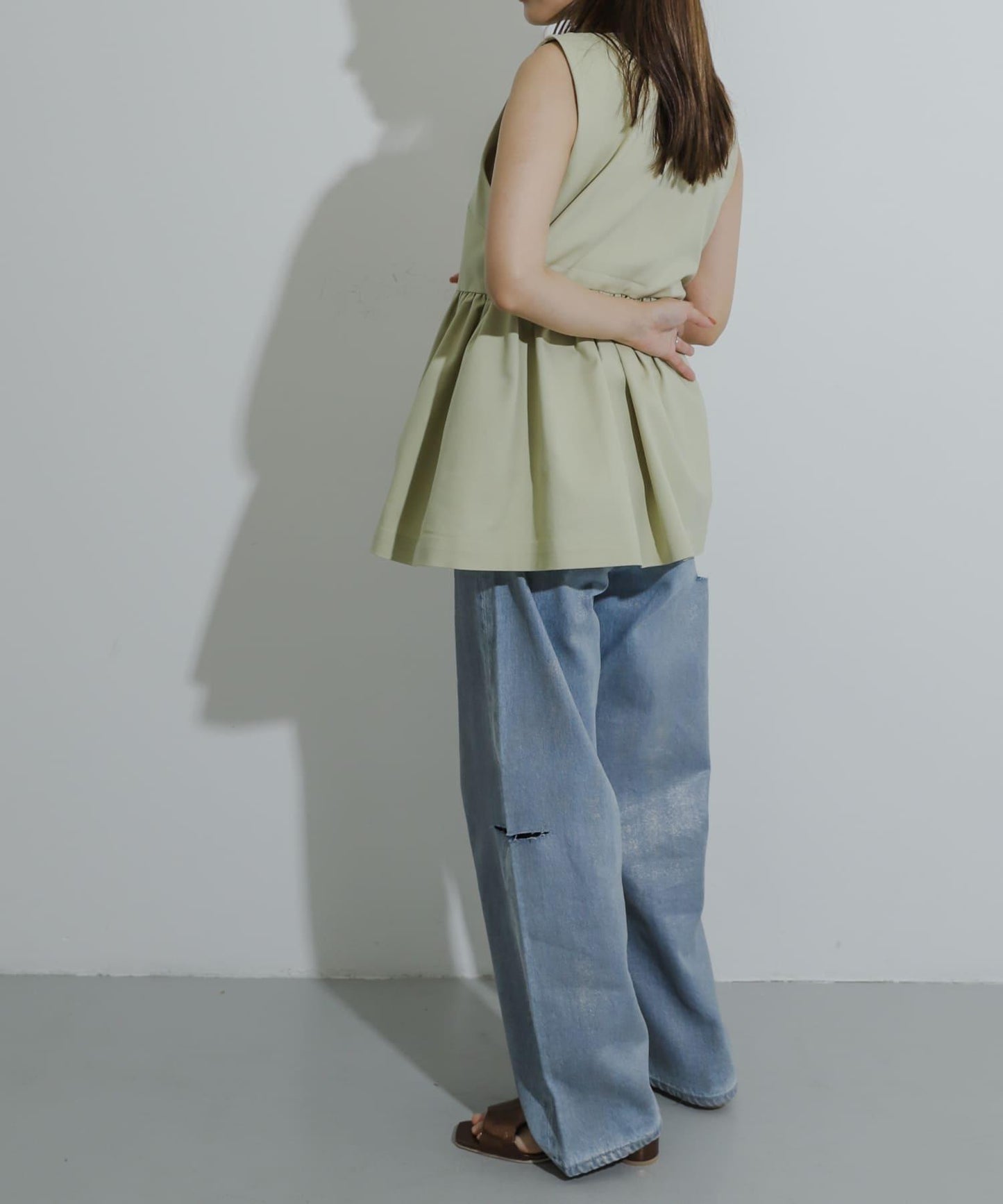 荷葉邊荷葉下襬馬甲