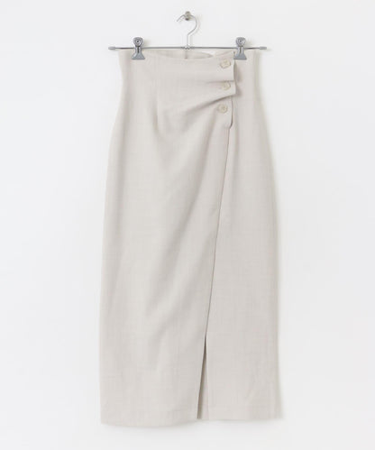 紐扣裝飾半身裙