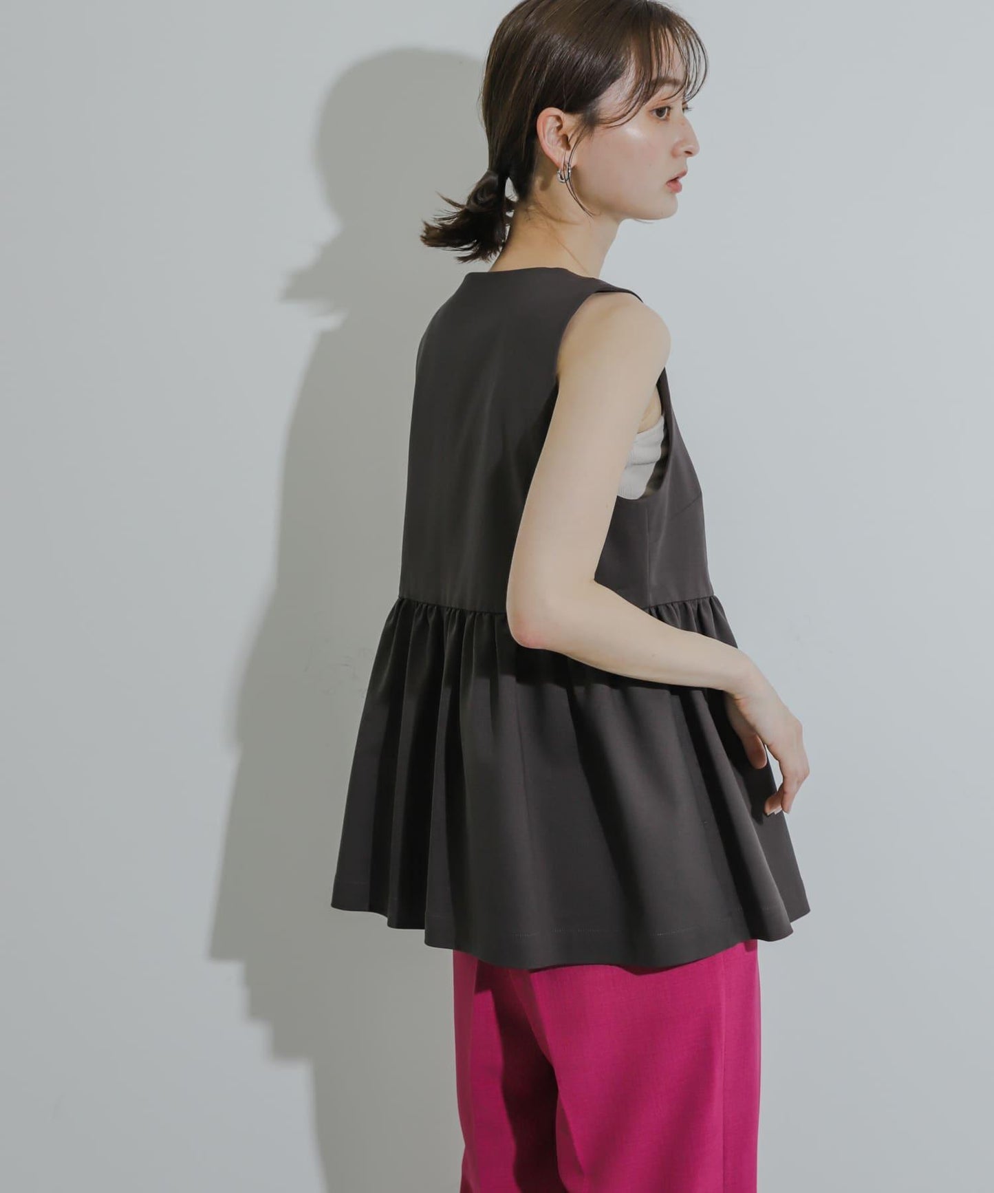 荷葉邊荷葉下襬馬甲