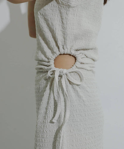 側邊開衩提花連衣裙