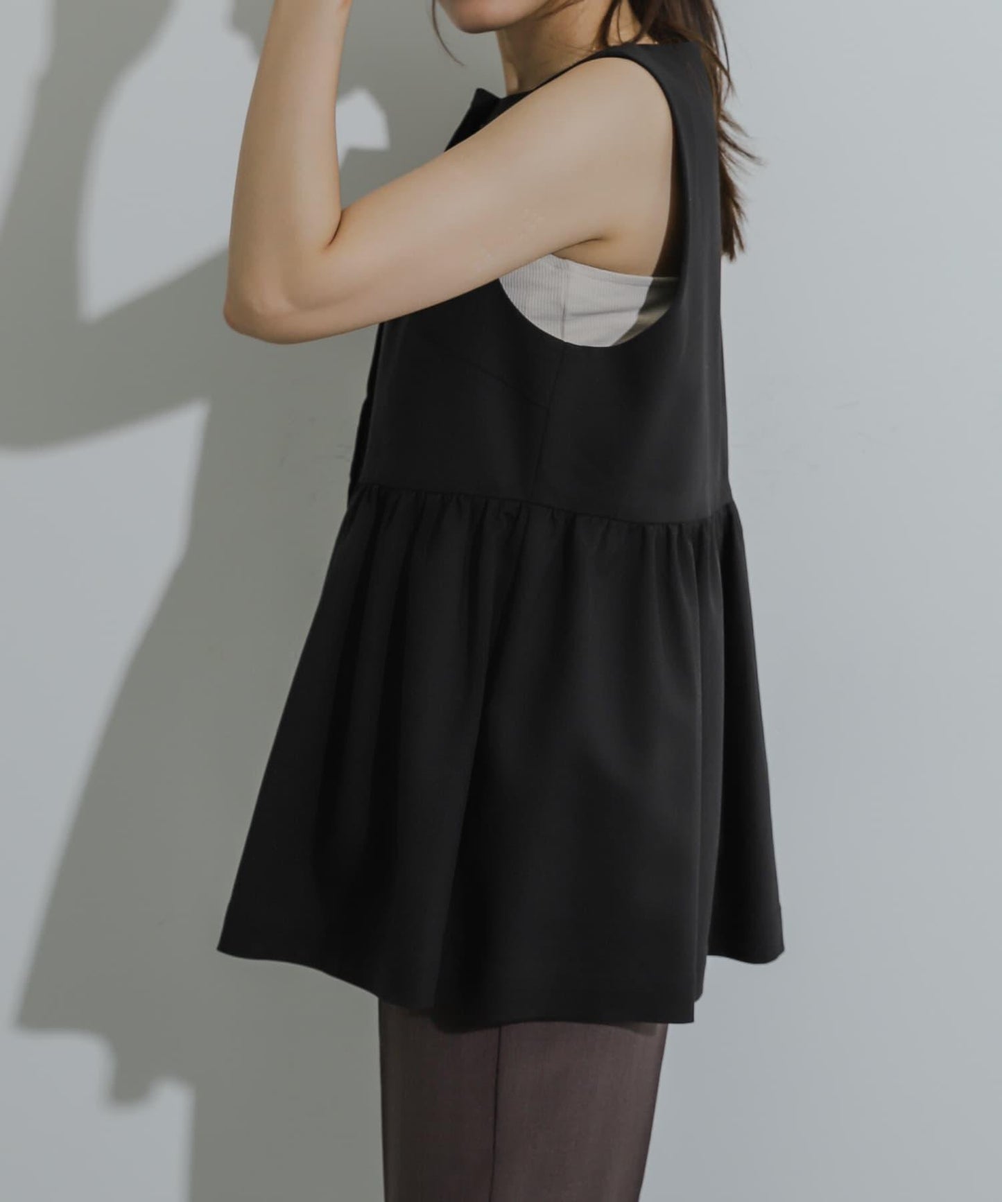 荷葉邊荷葉下襬馬甲