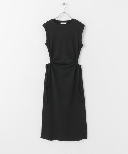 側邊開衩提花連衣裙