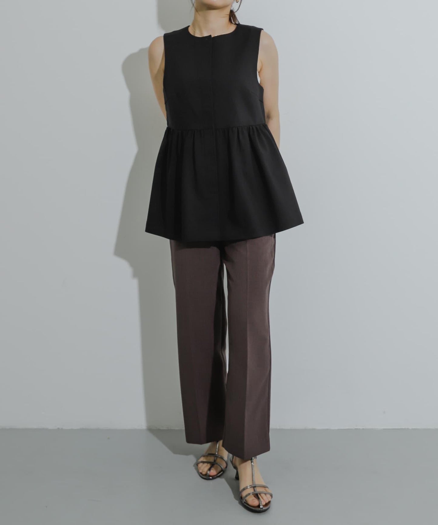 荷葉邊荷葉下襬馬甲