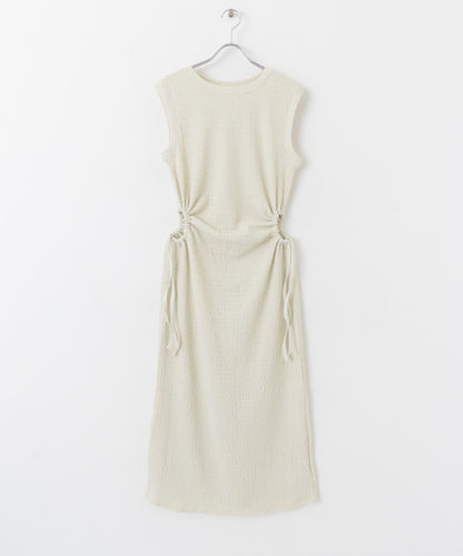 側邊開衩提花連衣裙