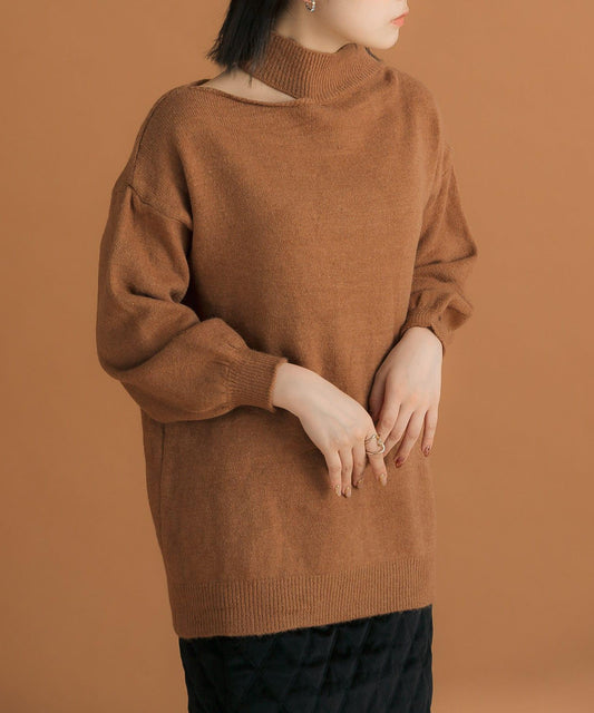 不對稱一字肩寬鬆針織衫