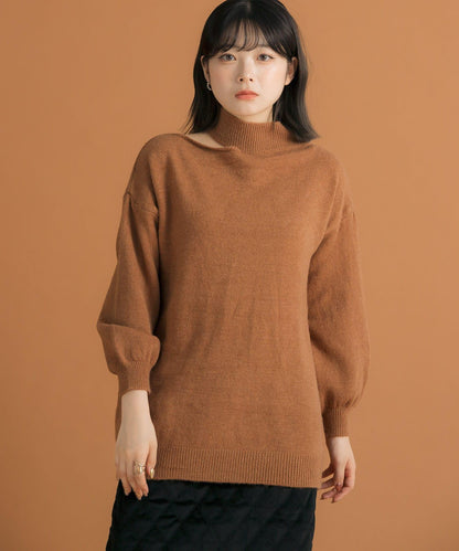 不對稱一字肩寬鬆針織衫