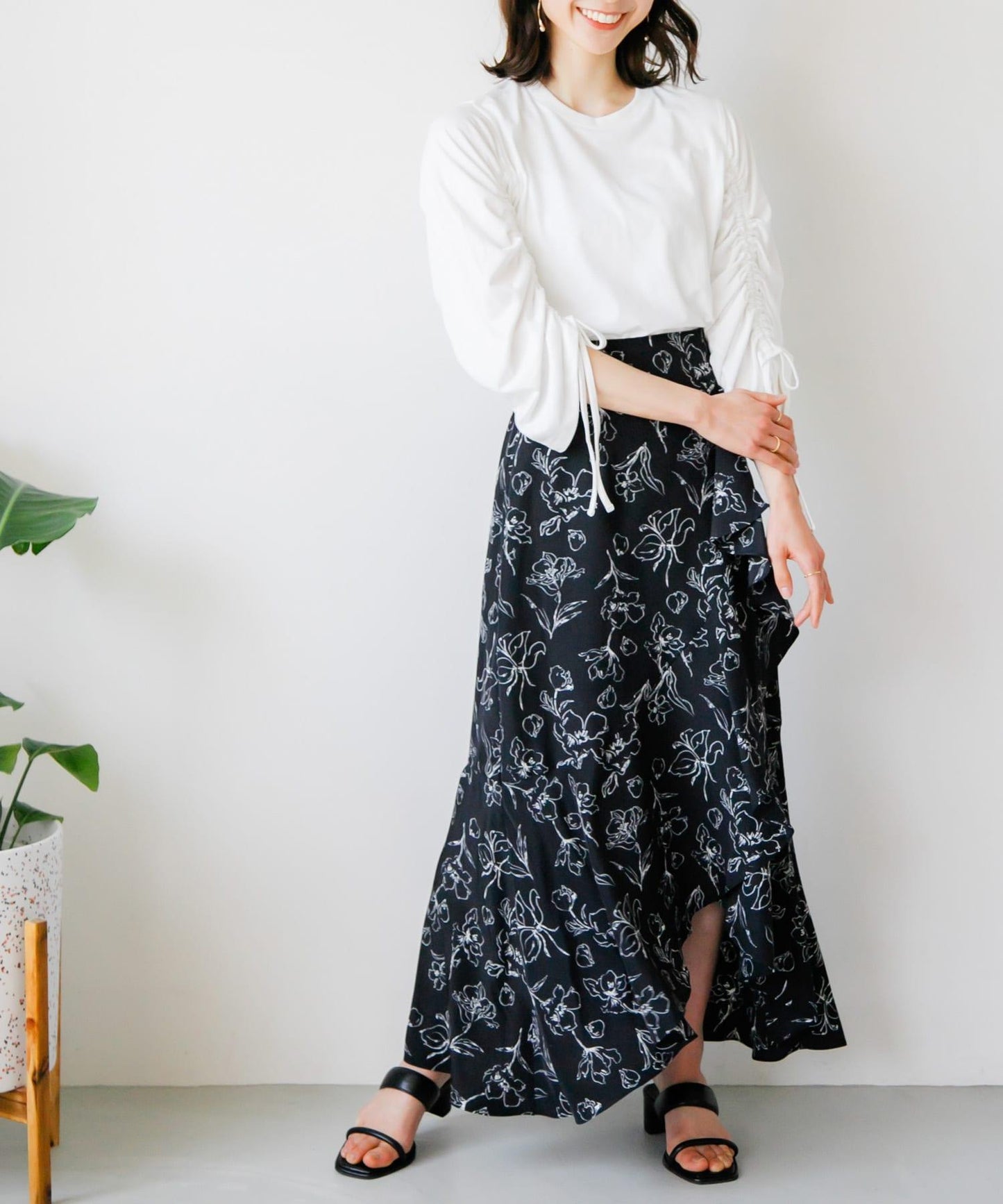 花卉印花荷葉邊半身裙