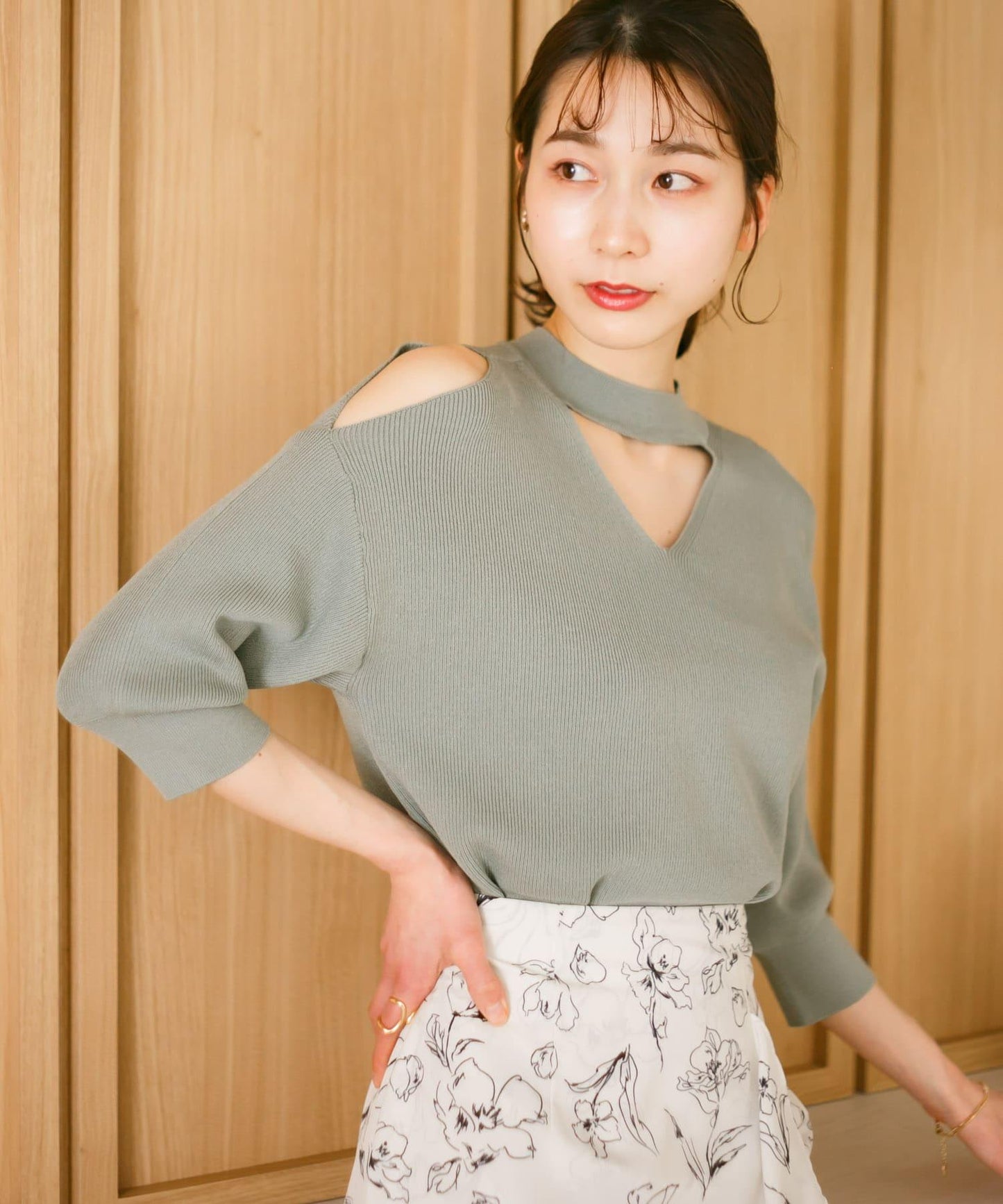 鏤空高領針織衫（五分袖）