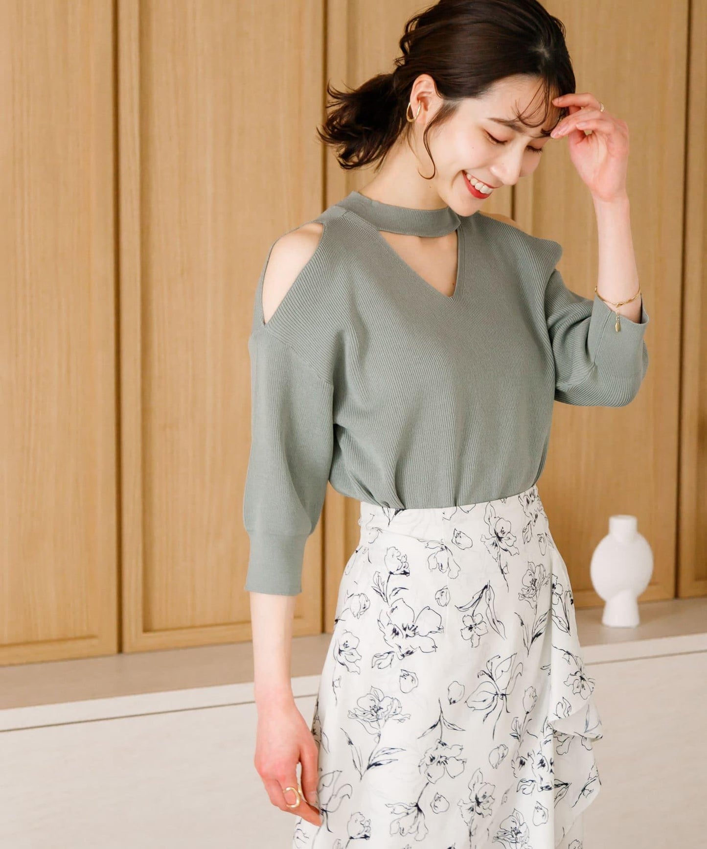 鏤空高領針織衫（五分袖）