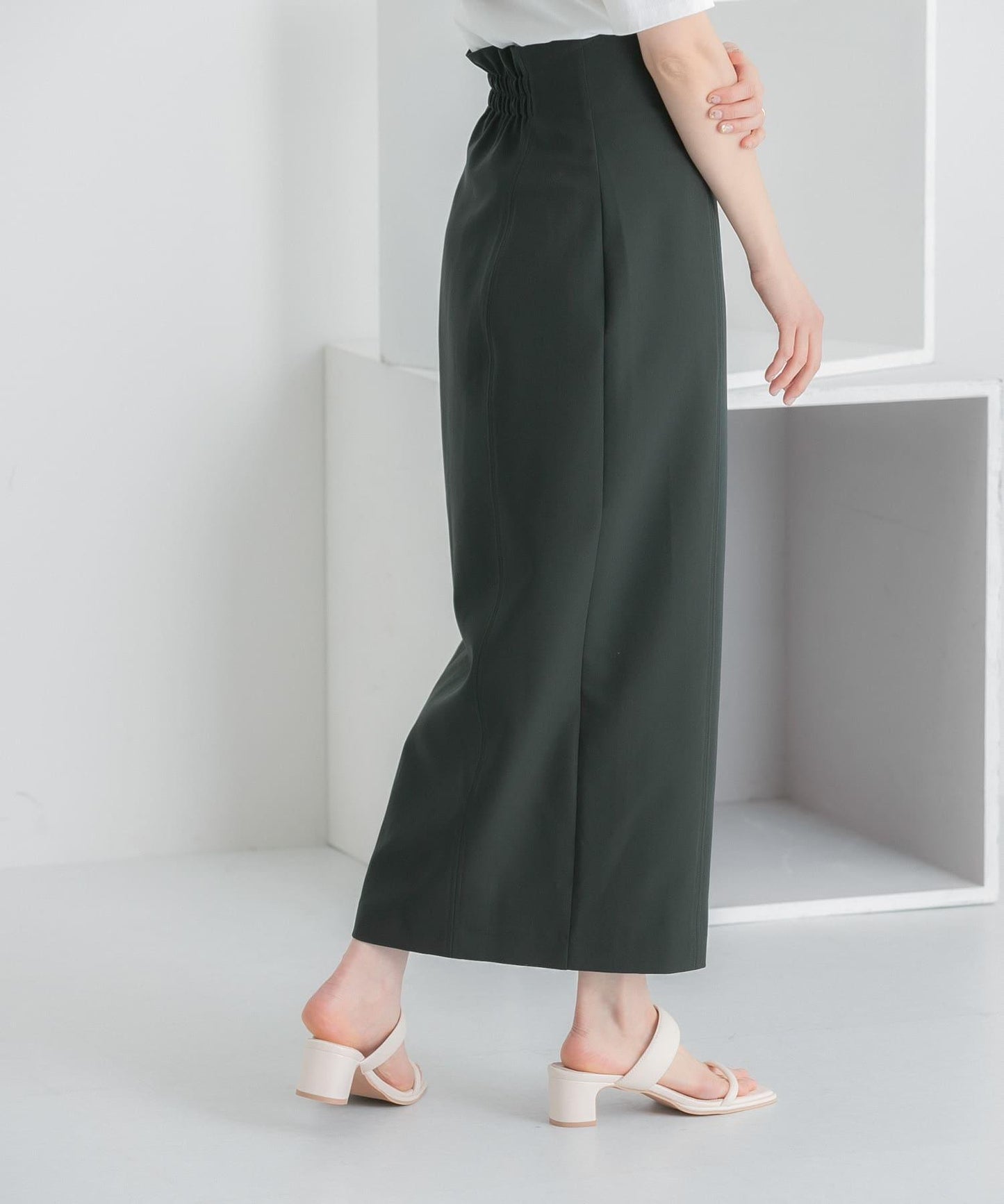 彈力開叉半身裙