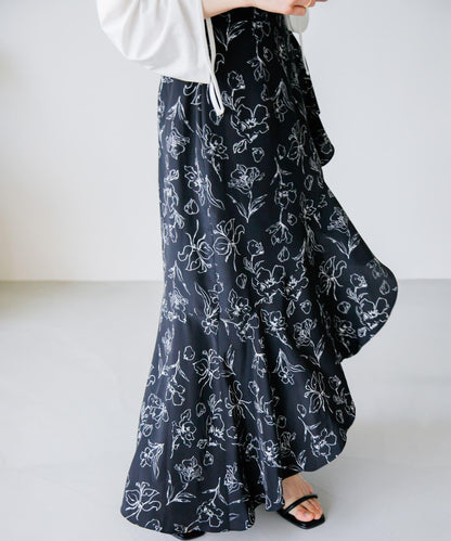 花卉印花荷葉邊半身裙