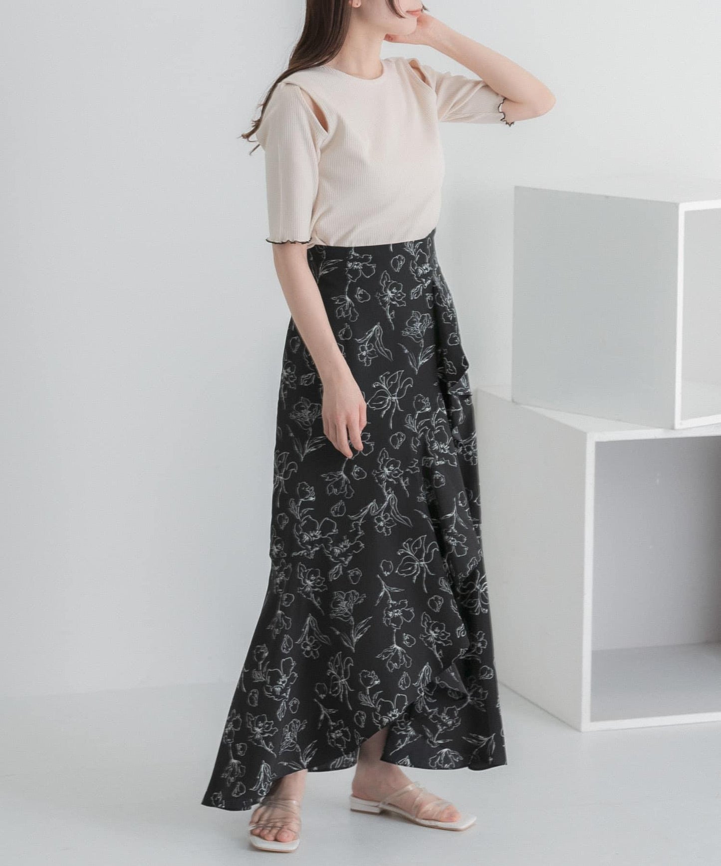 花卉印花荷葉邊半身裙