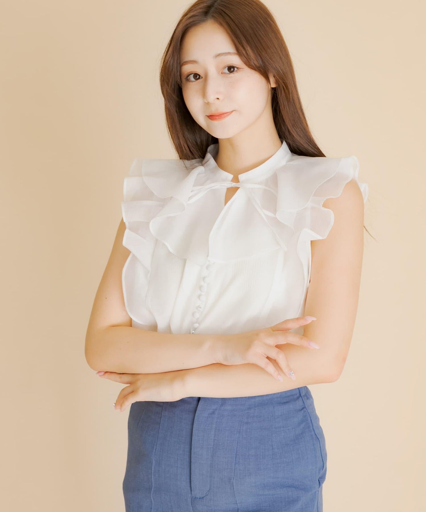 薄紗荷葉邊襯衫