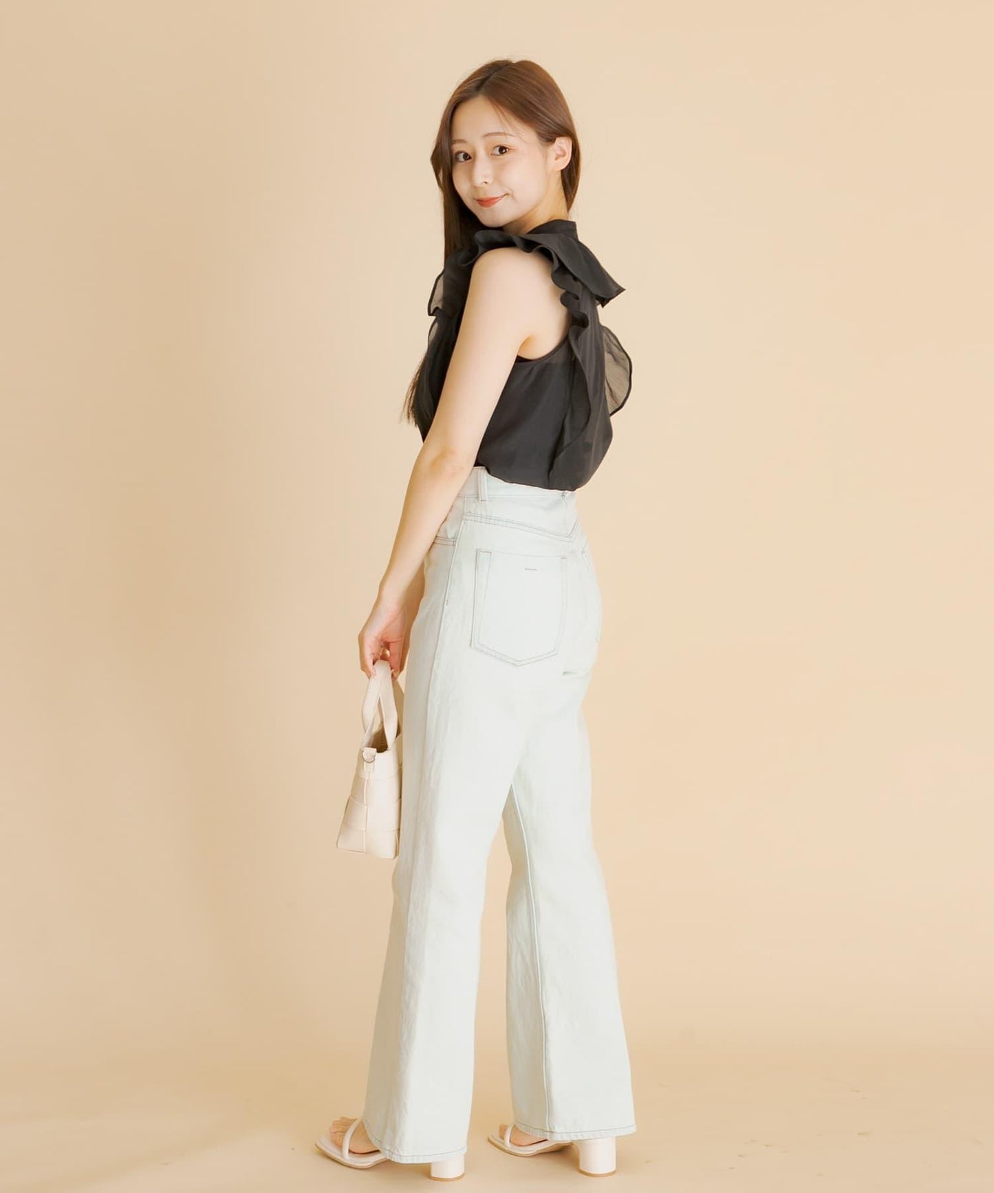 薄紗荷葉邊襯衫