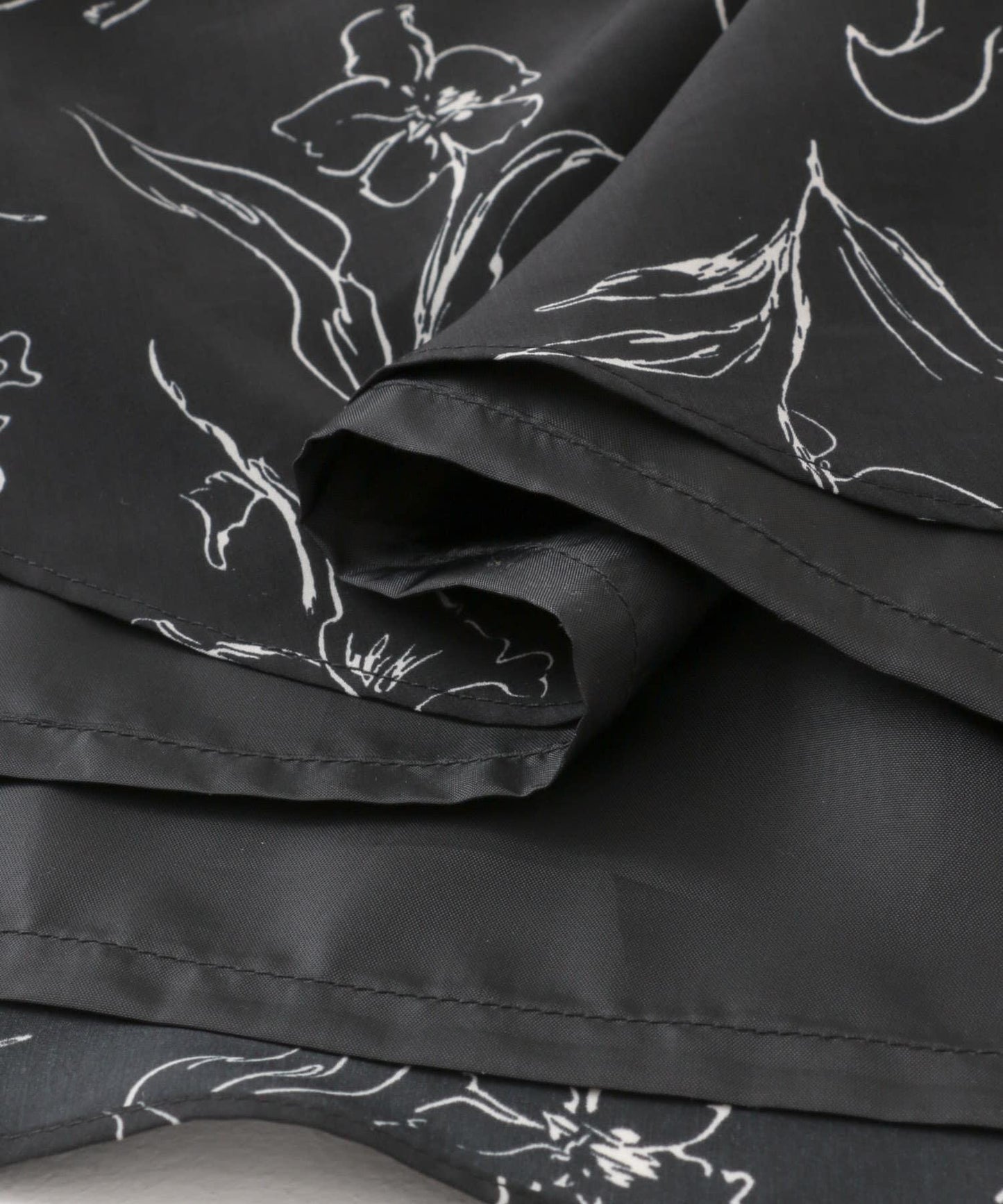 花卉印花荷葉邊半身裙